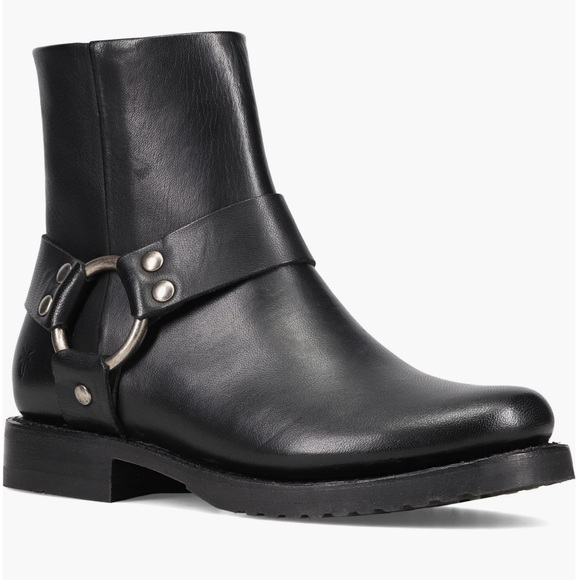Frye Veronica Harness Short Boot 9.5 Black - Picture 1 of 4